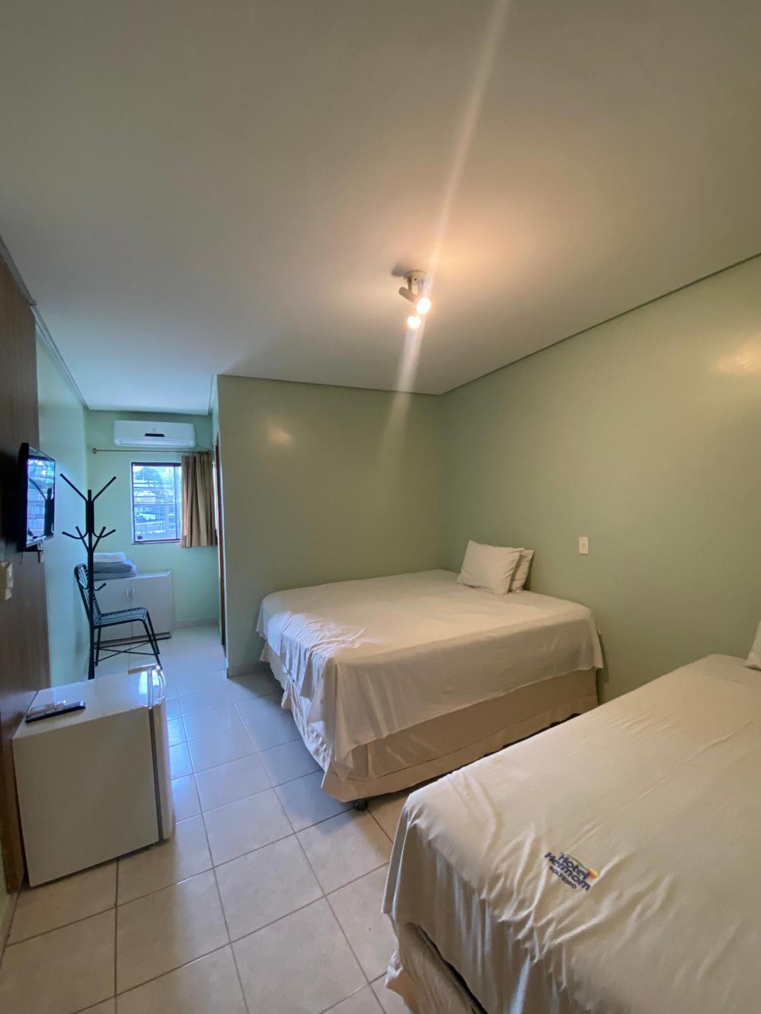 Hotel Mendes Azevedo 戈亚尼亚 外观 照片
