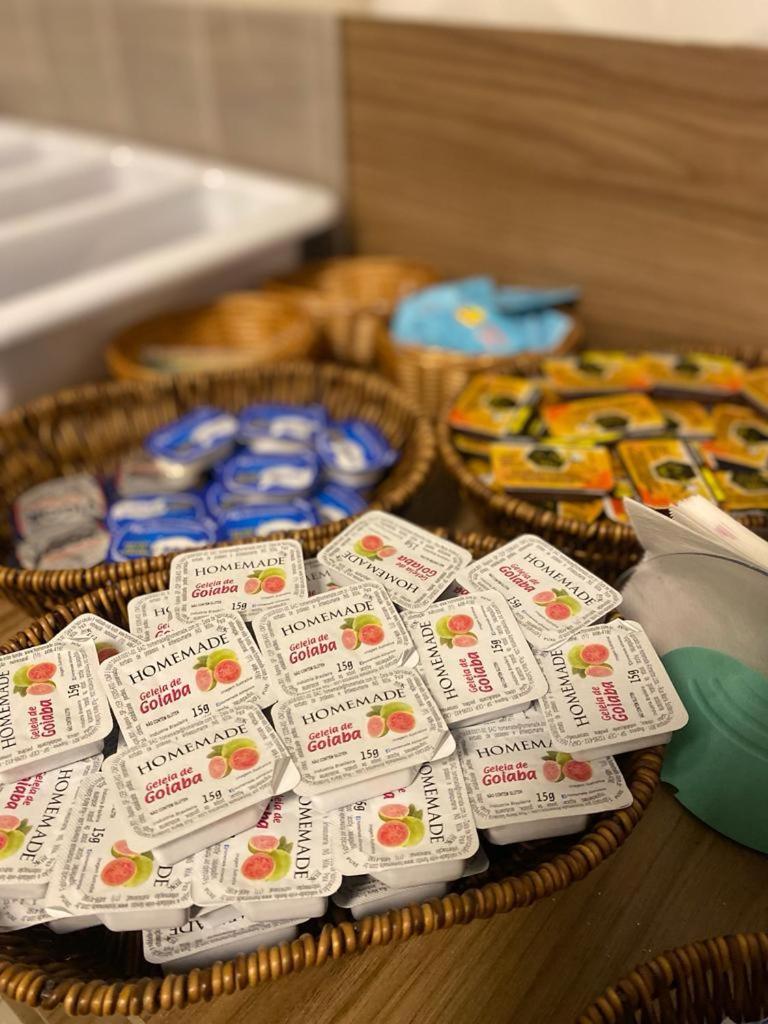 Hotel Mendes Azevedo 戈亚尼亚 外观 照片